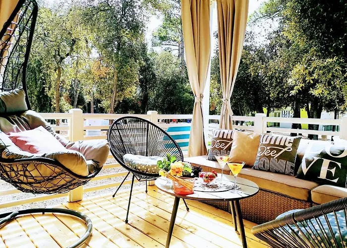 J & R Mobile Homes Parco vacanze *