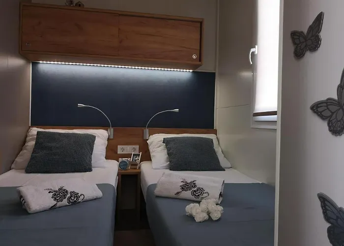 J & R Mobile Homes Parco vacanze